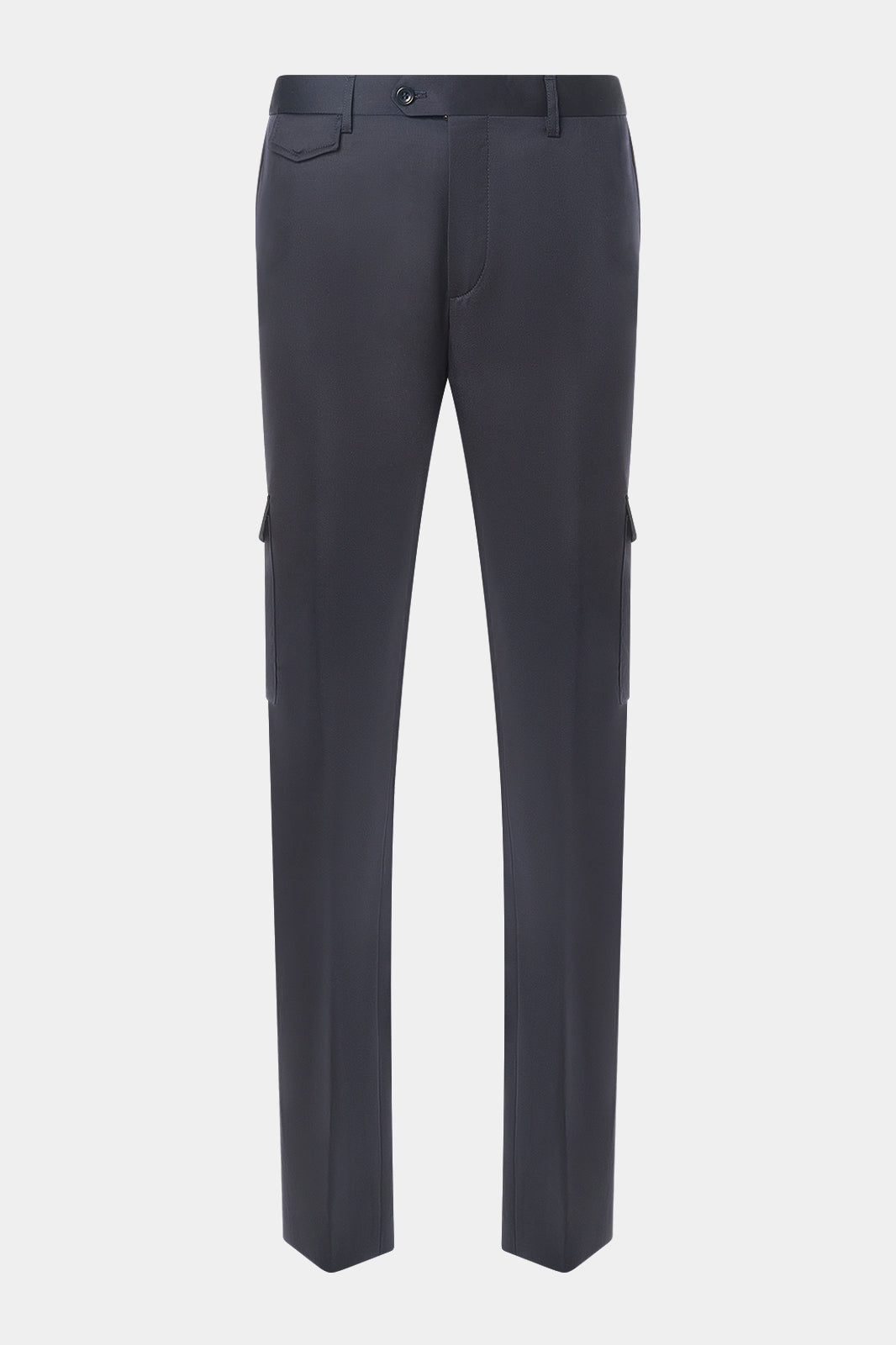 Vue sur fond blanc d'un pantalon en laine stretch marine en coupe cargo.