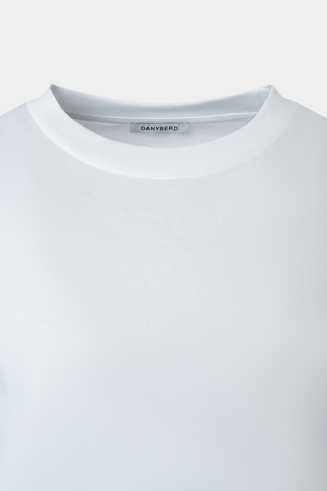 Vayan round neck t-shirt in ice cotton - White